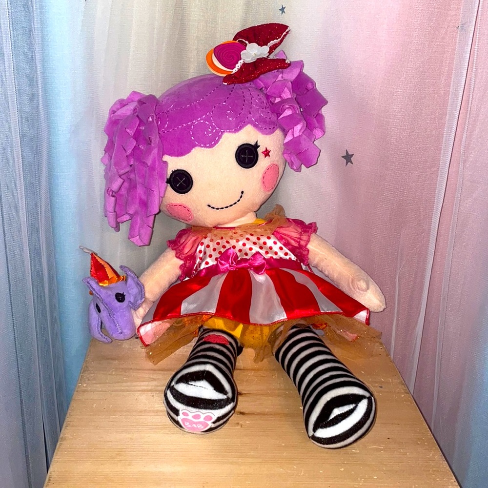 Lala Loopsie circus build a bear